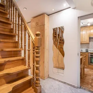 Cozy 3 Bedrooms In 7st Districht , Budapest Hungary